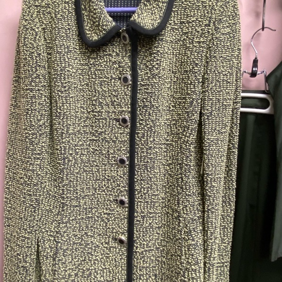 St. John Collection size 14 Jacket and Top. Pants  size 12 NWT - Picture 4 of 15